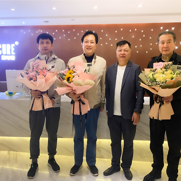 The well-known actor Tang Guoqiang visited Secure 